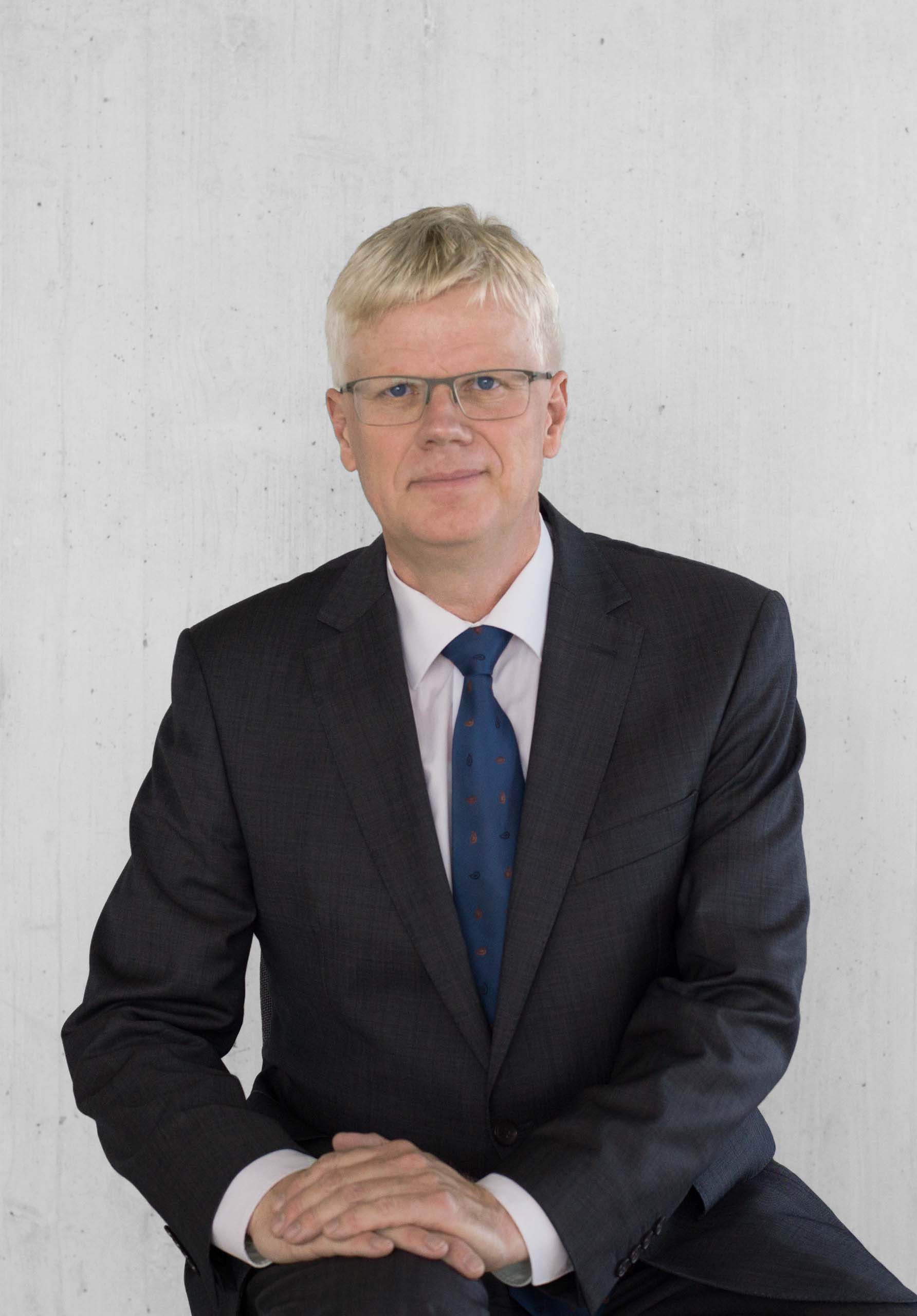 E. Blum & Co. AG - Meyer Michael