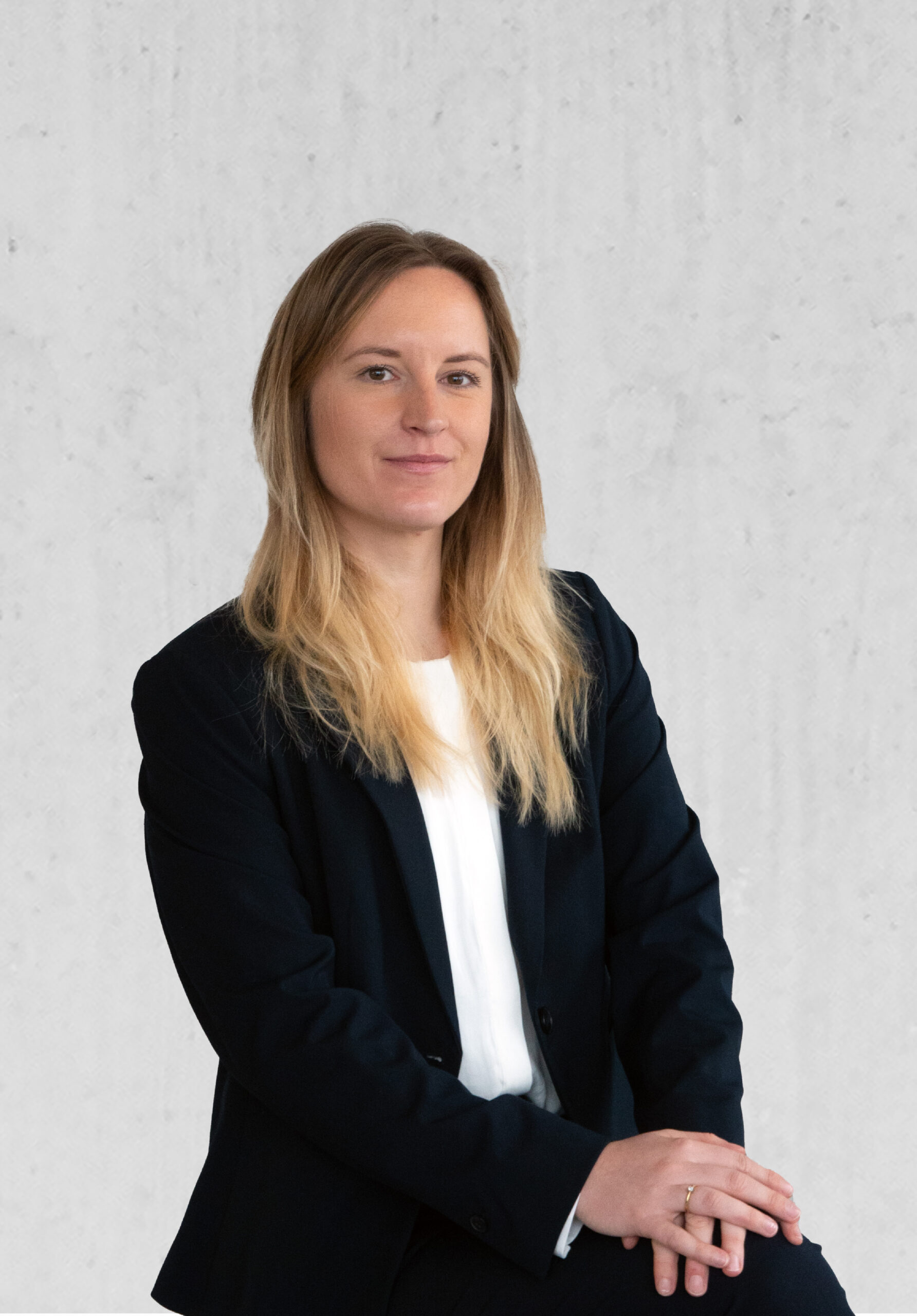 E. Blum & Co. AG - van Nisselroy Cathelijn